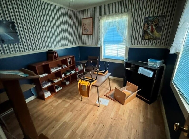 More Photos Of 1203 S Glenwood Ave, Russellville Religious Facility For Sale