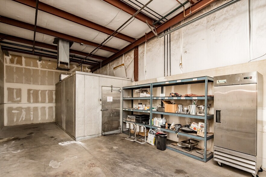 More Photos Of 790 Lake Havasu Ave N, Lake Havasu City Freestanding For Lease