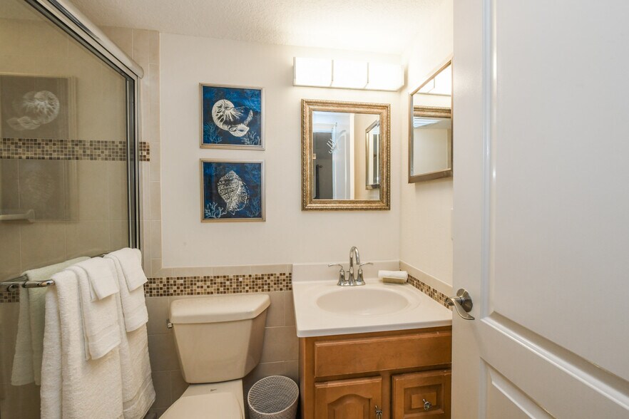 More Photos Of 308 Canal Rd, Siesta Key Apartments For Sale