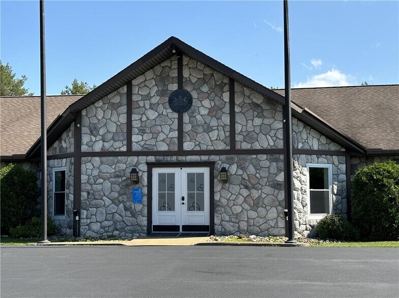 More Photos Of 3178 Rt 219, Kane Medical For Lease