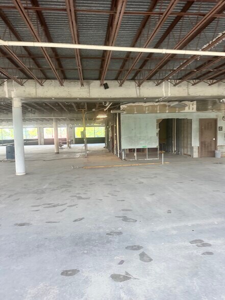 More Photos Of 4048 Evans Ave, Fort Myers Medical For Lease