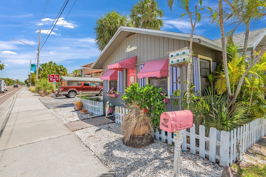 More Photos Of 1803 Gulf Blvd, Indian Rocks Beach Hotel For Sale