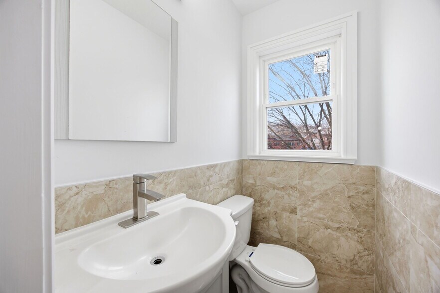 More Photos Of 96 Coale Ave, Staten Island Multifamily For Sale