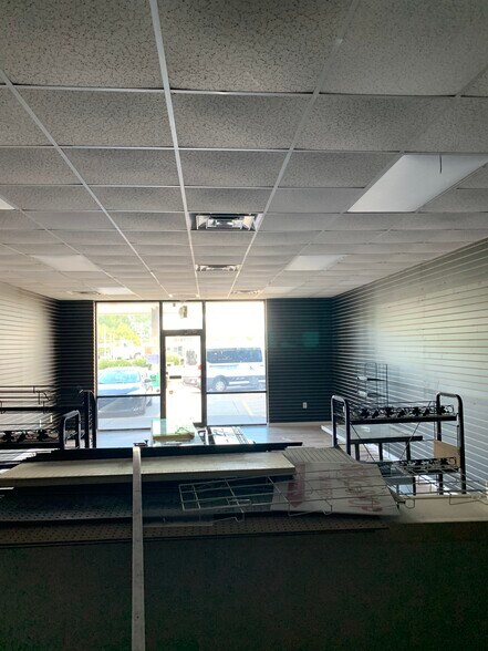 More Photos Of 3798 Buford Dr, Buford Service Station For Lease