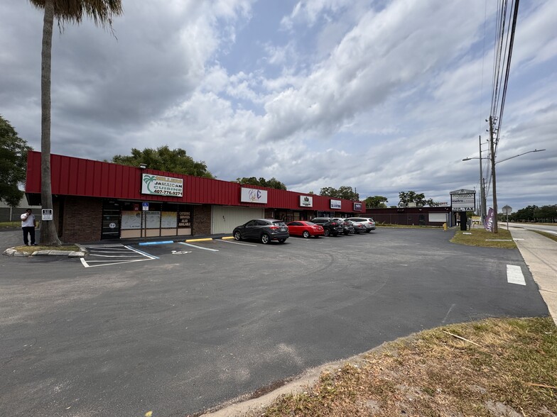 Primary Photo Of 6858 Forest City Rd, Orlando General Retail For Lease