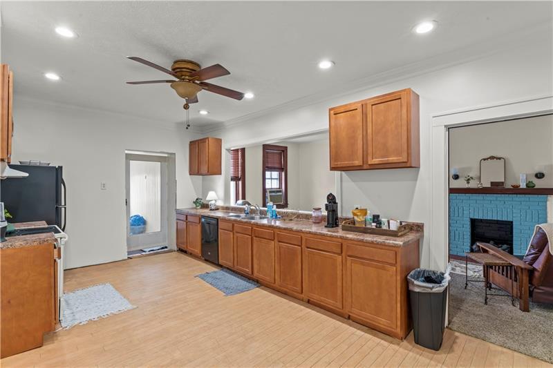 More Photos Of 227-229 S Main St, Washington Storefront Retail Residential For Sale