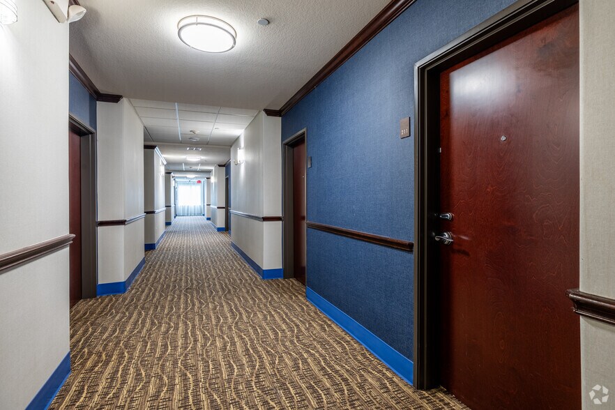 More Photos Of 9345 Highway 6, Navasota Hotel For Sale