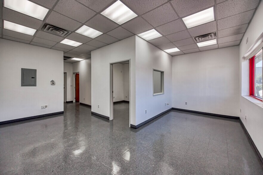 More Photos Of 2971 Sammy Davis Jr Dr, Las Vegas Unknown For Lease