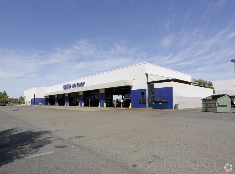 More Photos Of 5850 Sunrise Blvd, Citrus Heights Auto Repair For Sale
