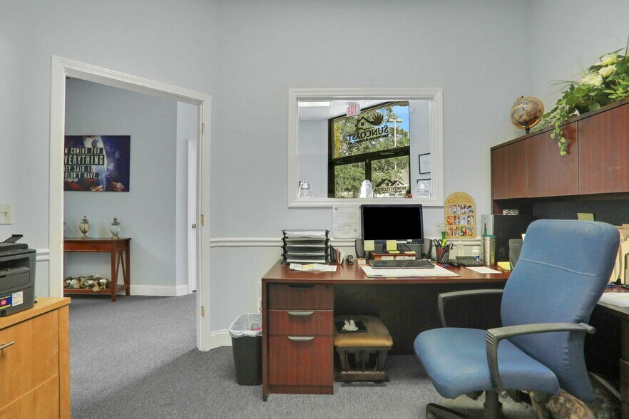 More Photos Of 12428 San Jose Blvd, Jacksonville Office For Sale