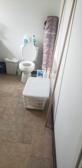 More Photos Of 5818 S Us-220 Hwy, Linden Freestanding For Sale