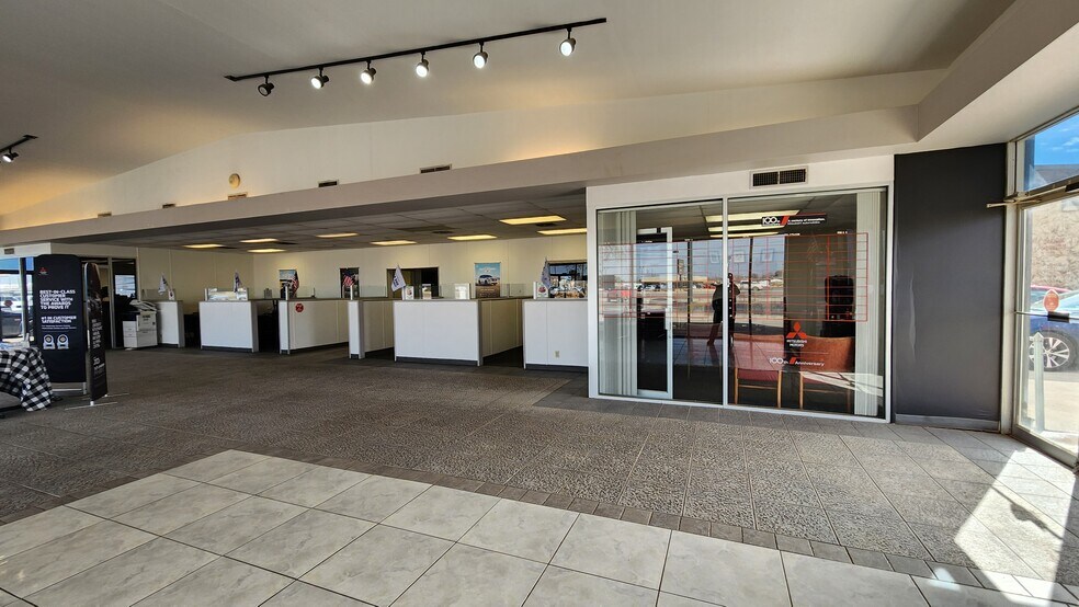 More Photos Of 3915 W Wall St, Midland Auto Dealership For Sale