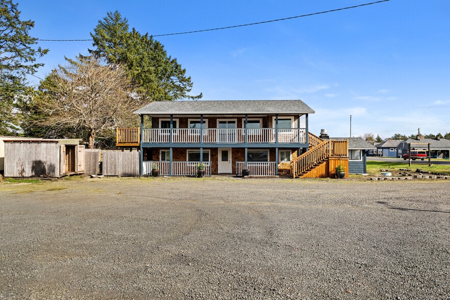 More Photos Of 1201 Bay Ave, Ocean Park Restaurant For Sale