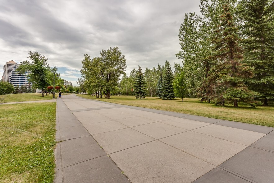 More Photos Of 888 4th Ave SW, Calgary Office For Sale