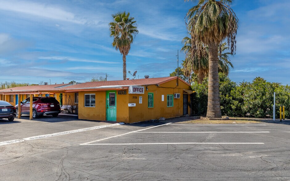 More Photos Of 3526 E Benson Hwy, Tucson Hotel For Sale
