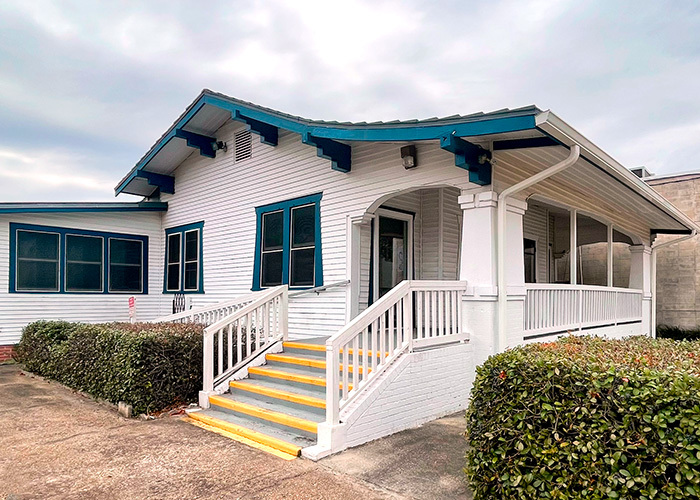 Primary Photo Of 712 Belanger St, Houma Office For Lease