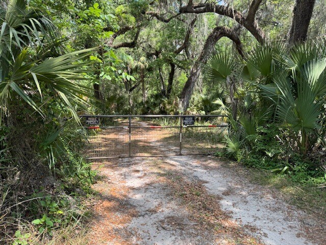 More Photos Of 2992 N Country Road 470, Lake Panasoffkee Land For Sale