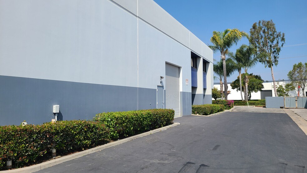 More Photos Of 16812 Red Hill Ave, Irvine Research And Development For Lease