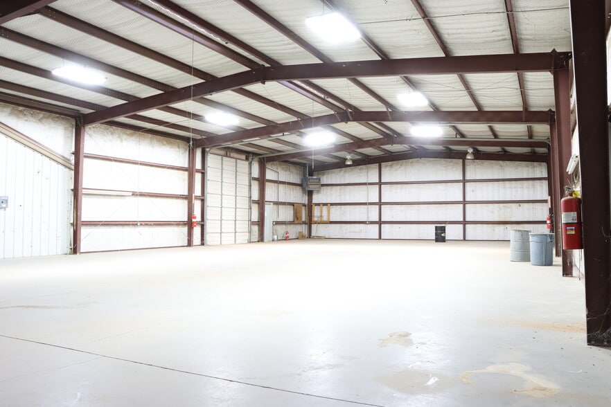 More Photos Of 2403 Avenue O, Eunice Industrial For Sale