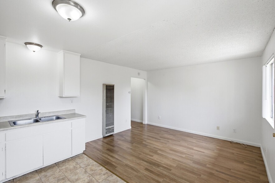 More Photos Of 3018 44th St, San Diego Apartments For Sale