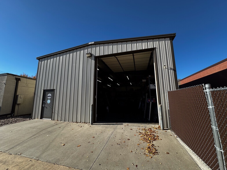 More Photos Of 358 S Laura St, Wichita Office For Lease
