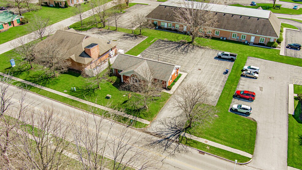 More Photos Of 822 Davison Rd, Lockport Coworking Space