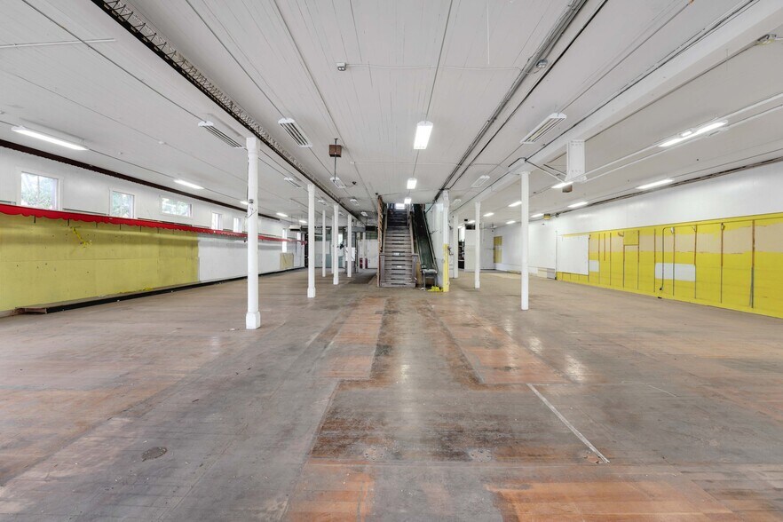 More Photos Of 808 B St, Hayward General Retail For Lease