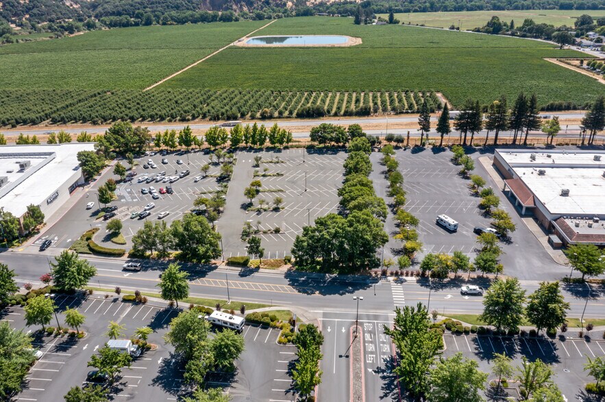 More Photos Of 437 N Orchard Ave, Ukiah Land For Lease