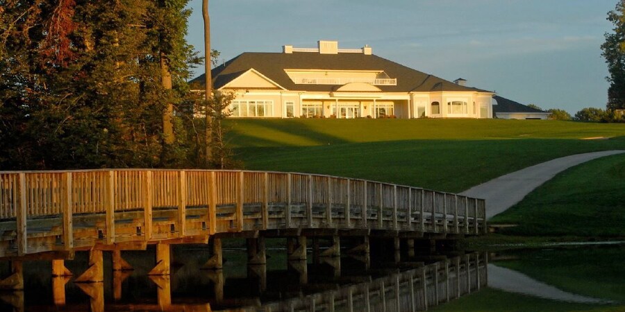 Primary Photo Of 3151 Presidential Golf Dr, Upper Marlboro Golf Course Driving Range For Sale