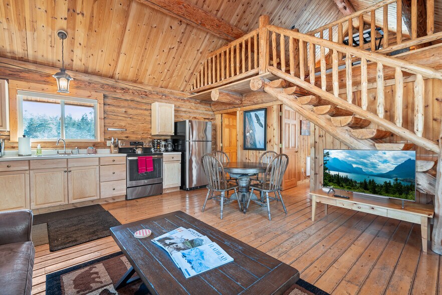 More Photos Of 1845 Hodgson Rd, Whitefish Hotel For Sale
