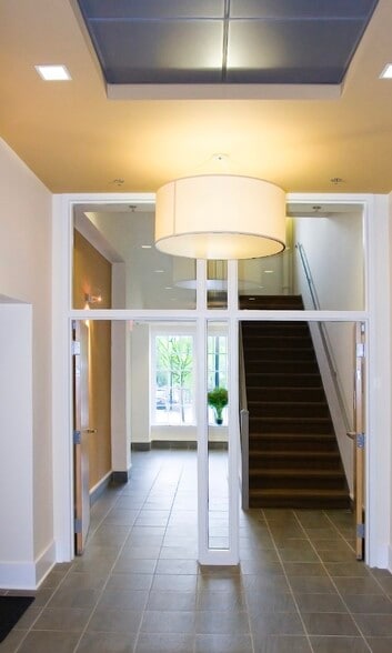 More Photos Of 35 Quarry St, Princeton Apartments For Sale