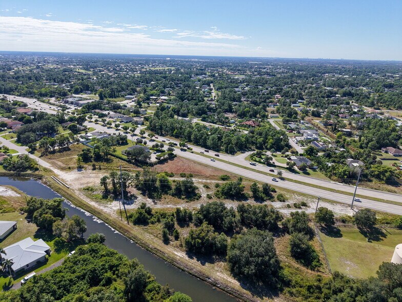 More Photos Of 5106 Lee Blvd, Lehigh Acres Office For Sale