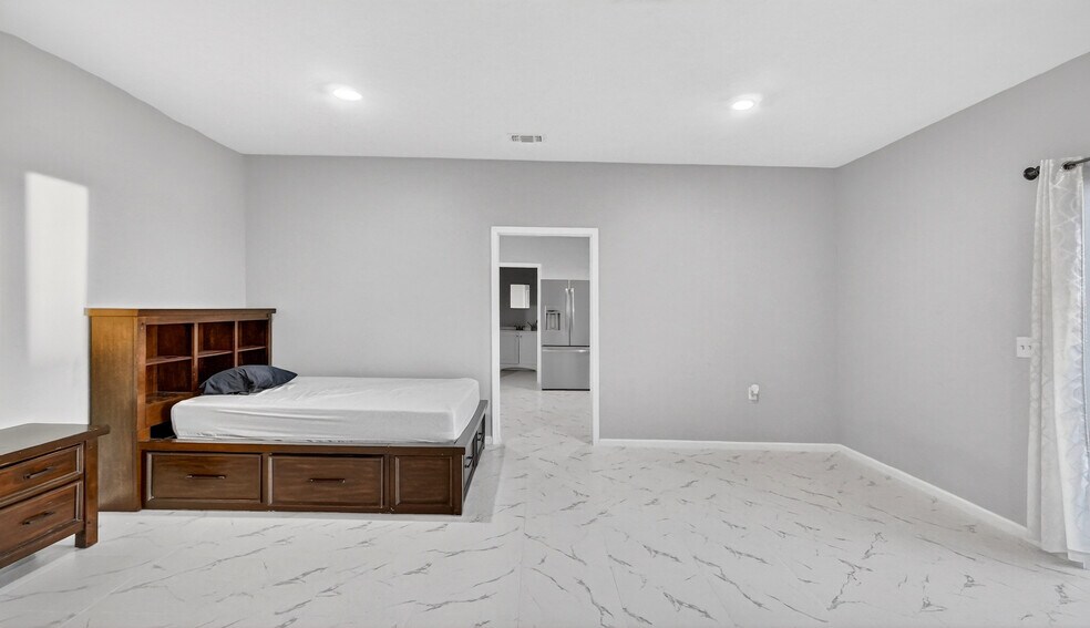 More Photos Of 1850 N FM 866, Odessa Warehouse For Sale