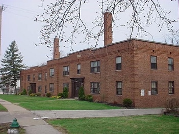 Primary Photo Of 2521 Noble Rd, Cleveland Heights Apartments For Sale