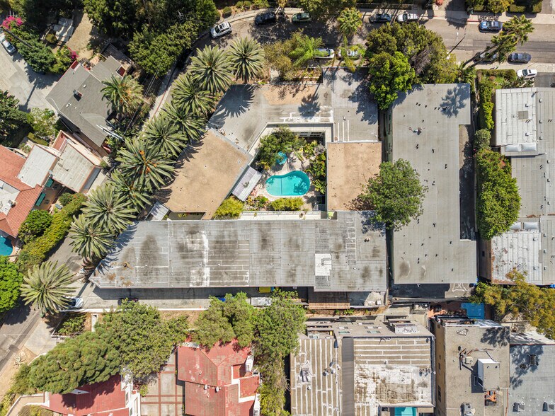 More Photos Of 1959 Grace Ave, Los Angeles Apartments For Sale
