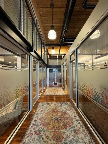 More Photos Of 2200-2300 Sutherland Ave, Knoxville Office For Lease
