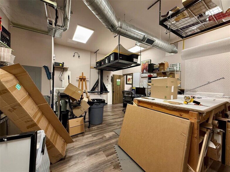 More Photos Of 206 Lupfer Ave, Whitefish Office For Sale