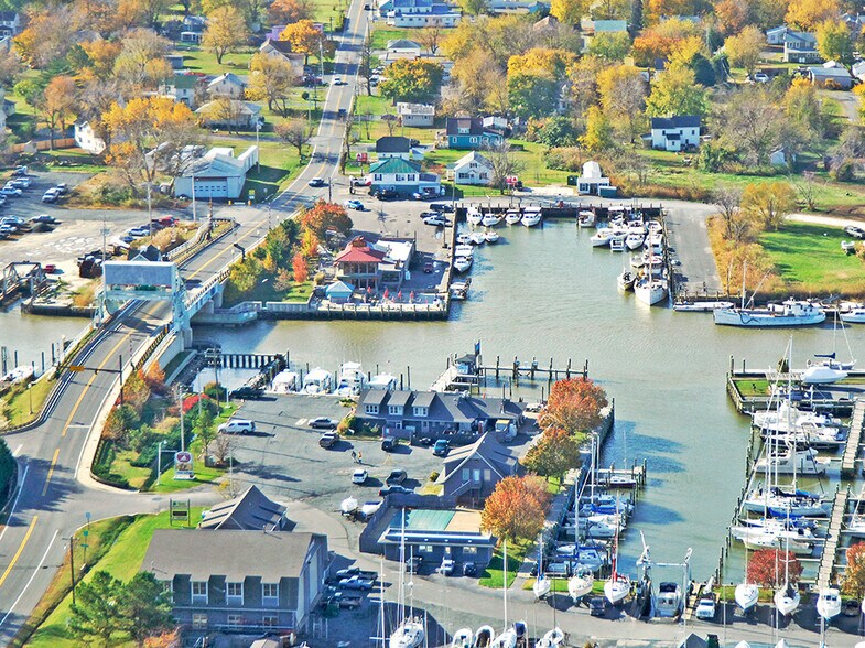 More Photos Of 6178 Tilghman Island Rd, Tilghman Restaurant For Lease