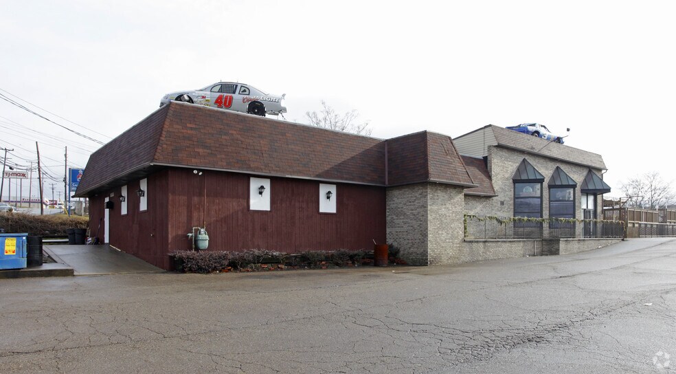 More Photos Of 1020 Washington Pike, Bridgeville Bar For Lease