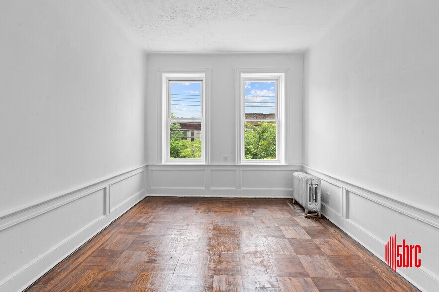 More Photos Of 255 E 55th St, Brooklyn Apartments For Sale