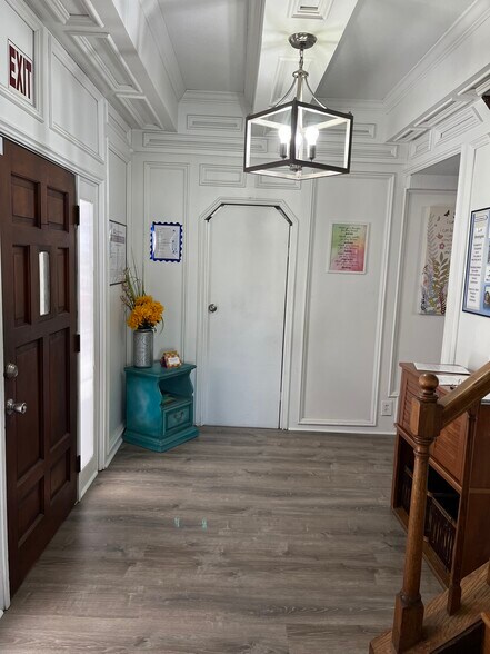 More Photos Of 20 Tate Ln, Round Rock Apartments For Sale