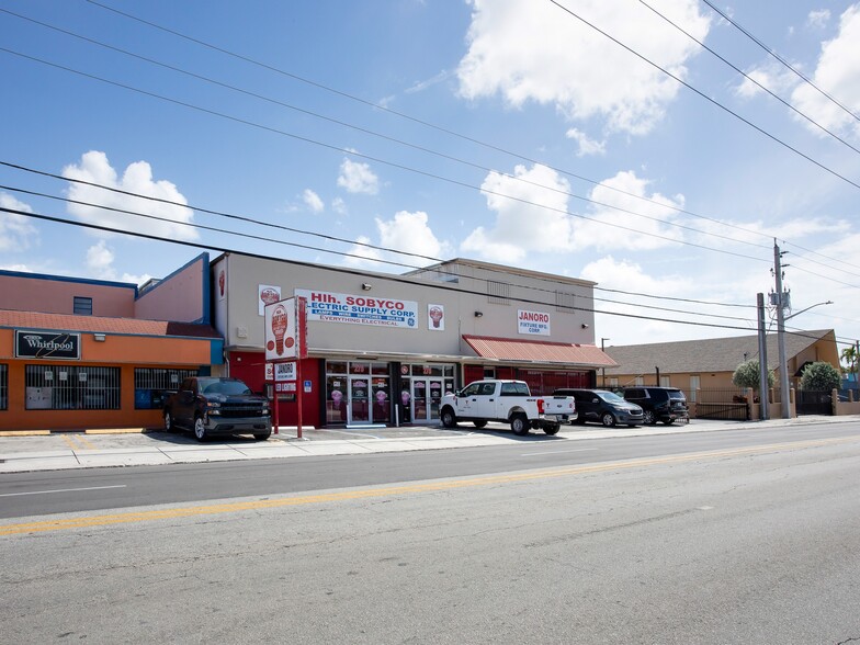 More Photos Of 249 W 29th St, Hialeah Freestanding For Sale