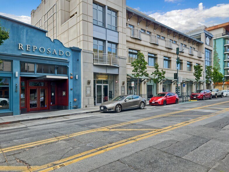 More Photos Of 200-228 Hamilton Ave, Palo Alto Coworking Space