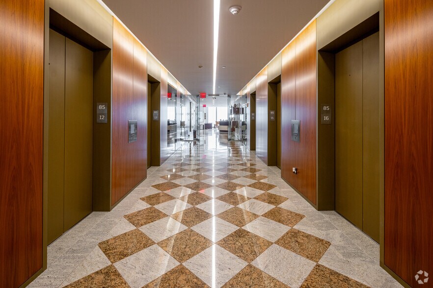 More Photos Of One World Trade Center, New York Coworking Space