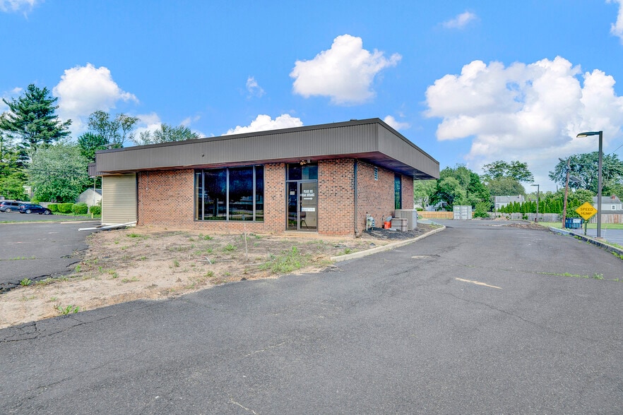 More Photos Of 40 Scotch Rd, Ewing Township Bank For Sale