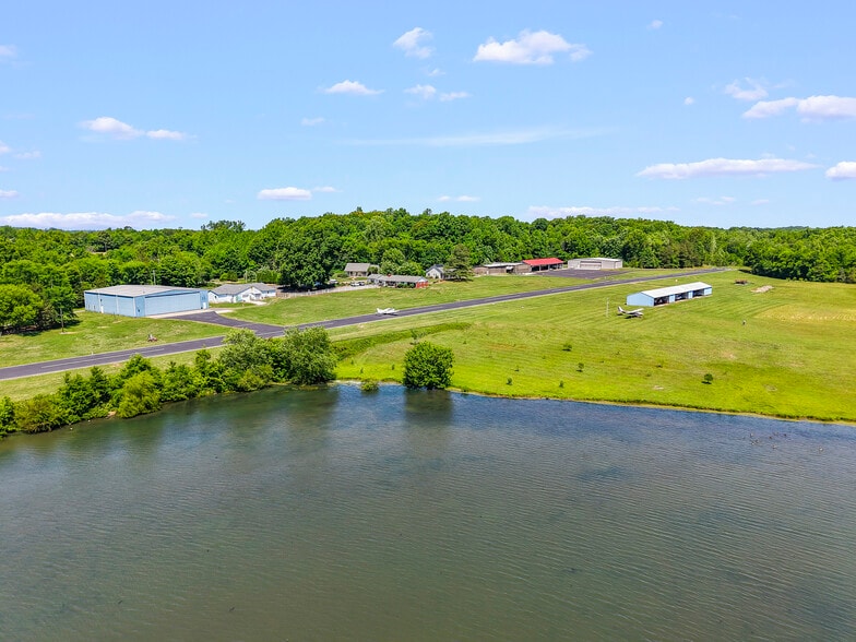 More Photos Of 249 Gilbert Rd, Mocksville Airport For Sale