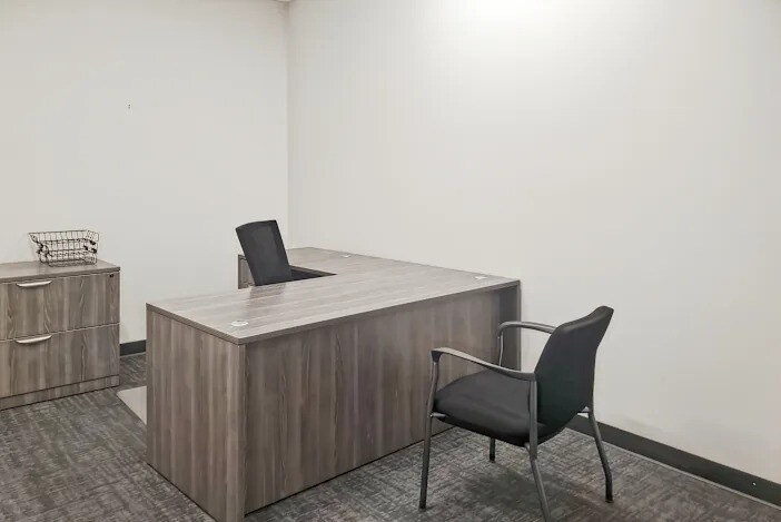 More Photos Of 300 E 2nd St, Reno Coworking Space