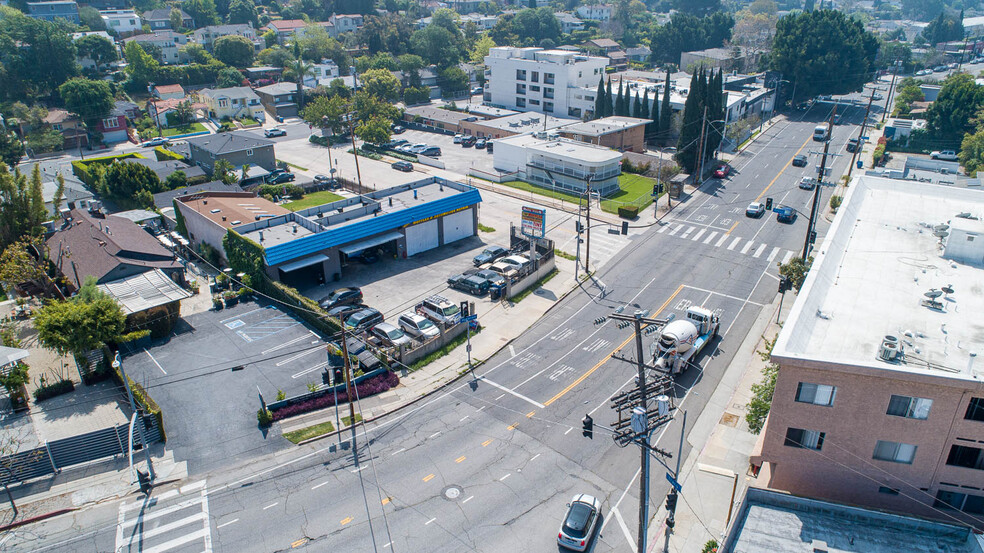 Primary Photo Of 2436 Hyperion Ave, Los Angeles Auto Repair For Sale