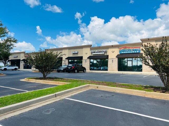 More Photos Of 1820 Noah's Ark Rd, Jonesboro Storefront For Lease