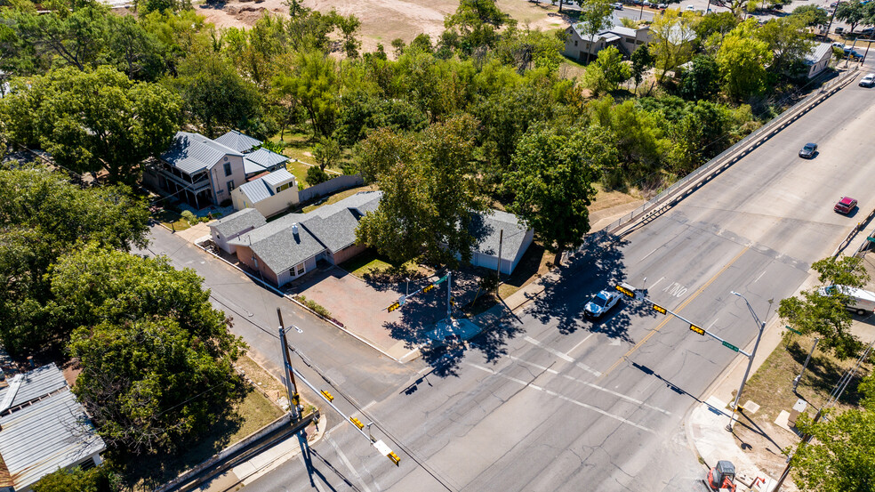 Primary Photo Of 301 S Adams St, Fredericksburg Flex For Sale